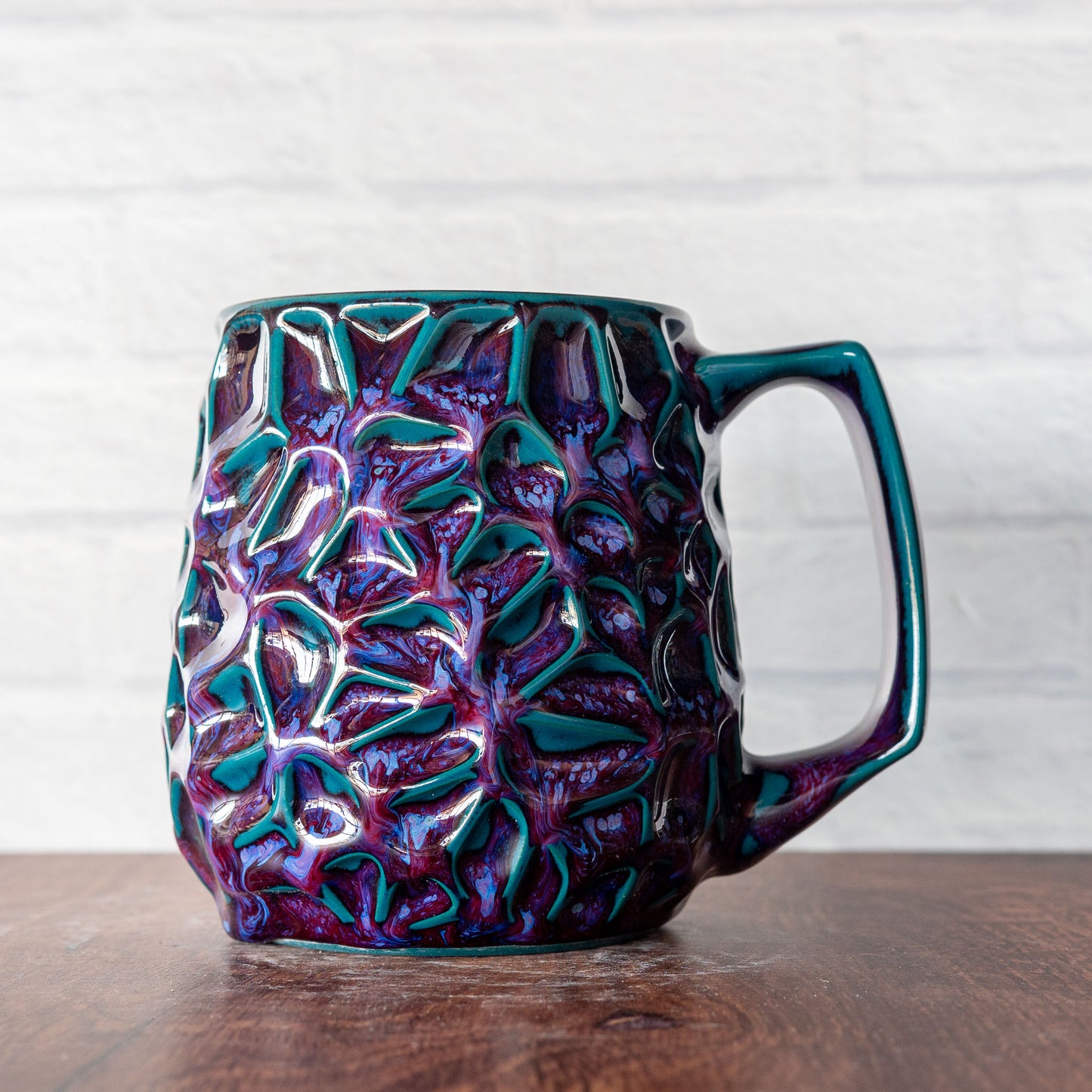 'Dragon Blood' Voronoi 16oz Mug