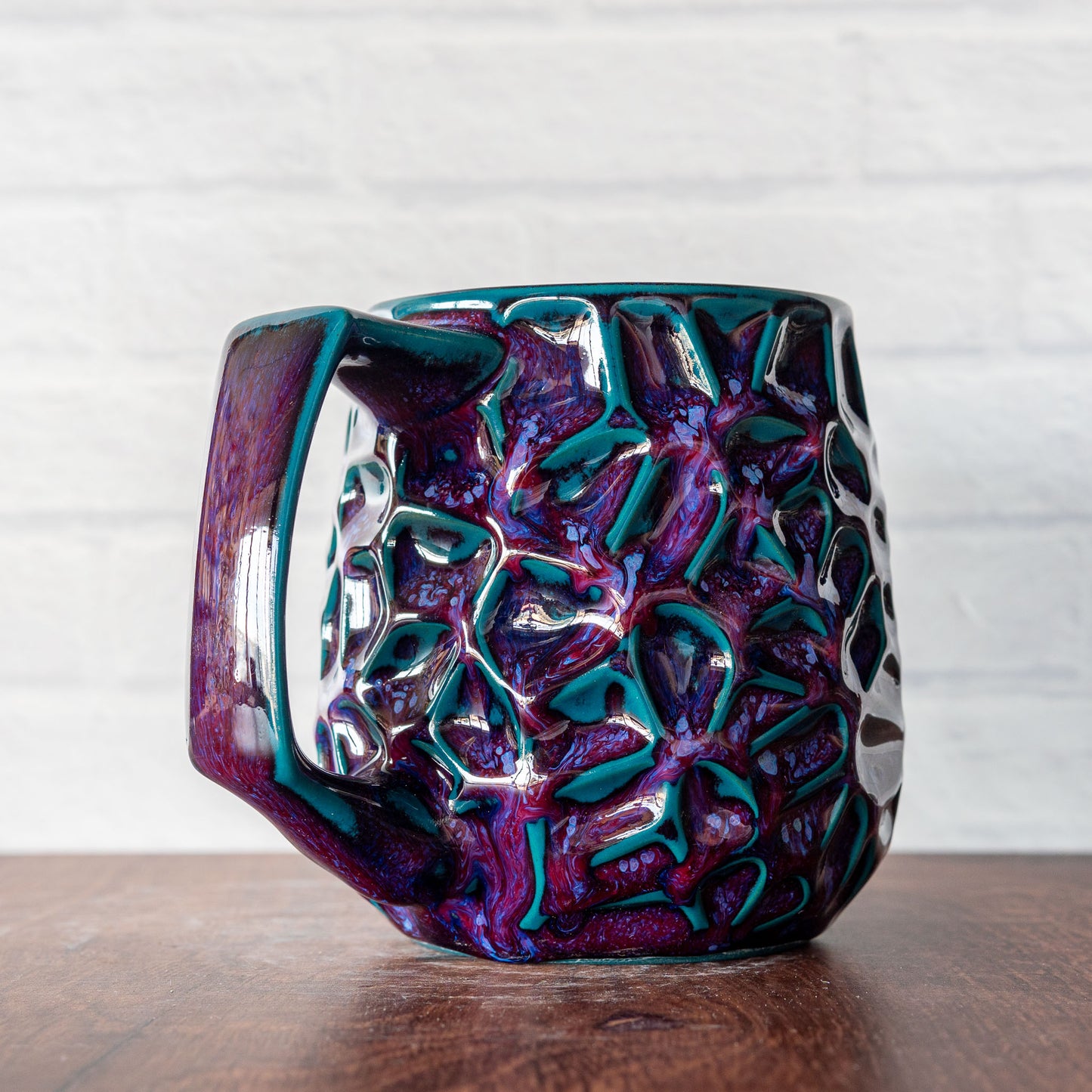 'Dragon Blood' Voronoi 16oz Mug