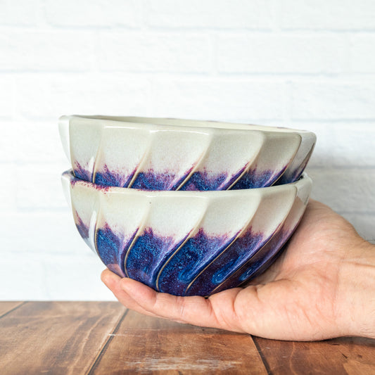 'Magenta Fire' Deep Bowl